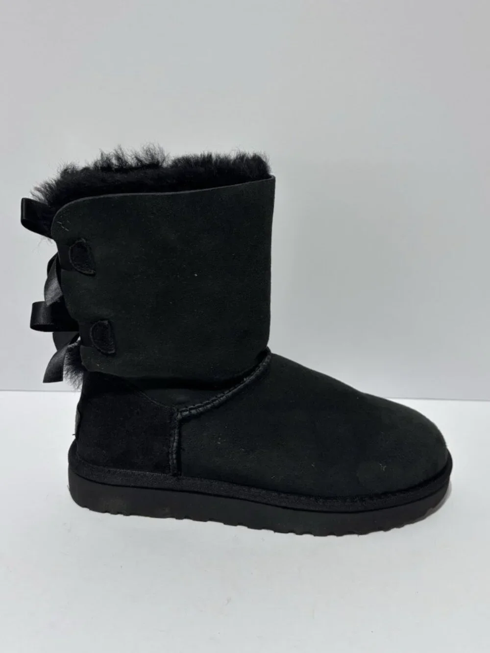 UGG Women’s Bailey Bow II Black Winter Boots, Size 7 M